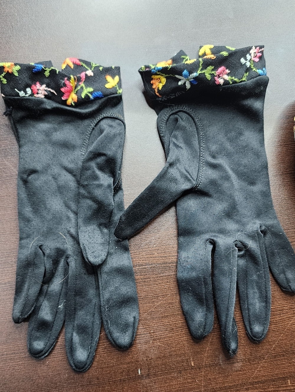 Vintage GARAY 80s Embroidered Evening Bag Matching Gloves Black Floral Beaded - Picture 9 of 13